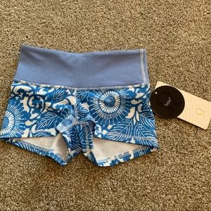 NWT Lululemon Athletica Printed Boogie Short